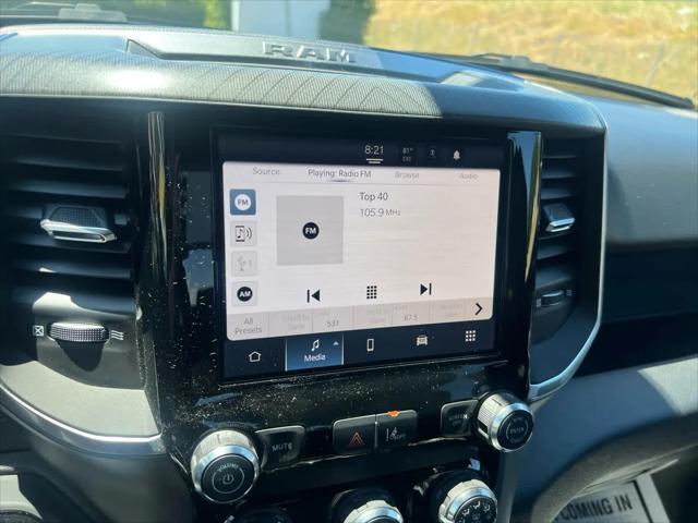 2025 Ram 1500 Big Horn Crew Cab 4x4 5'7" Box
