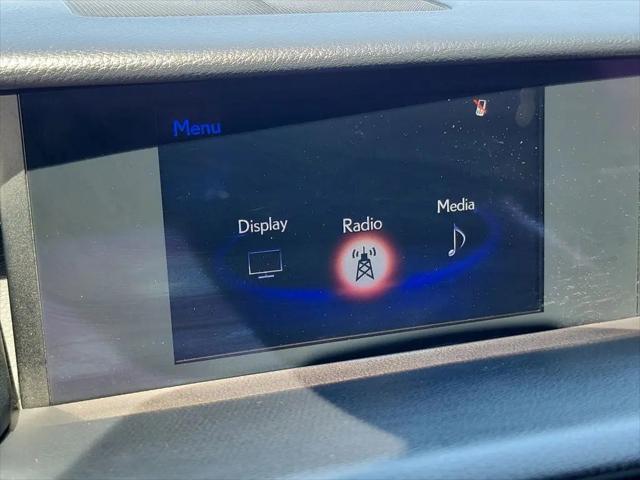 2017 Lexus IS 200t IS Turbo