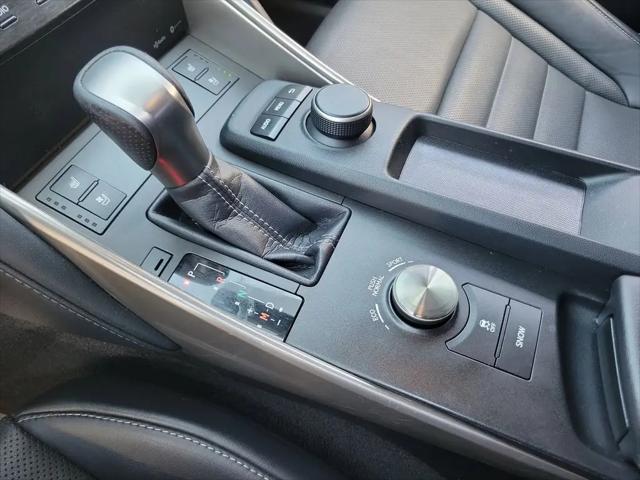 2017 Lexus IS 200t IS Turbo