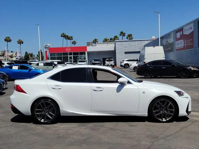 2017 Lexus IS 200t IS Turbo