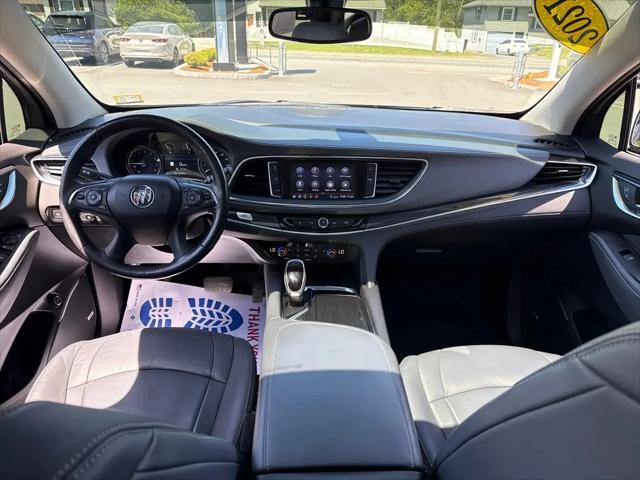 2021 Buick Enclave AWD Essence