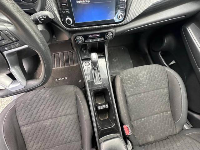 2021 Nissan Kicks SV Xtronic CVT