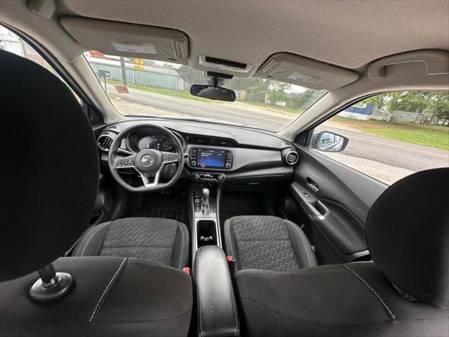 2021 Nissan Kicks SV Xtronic CVT