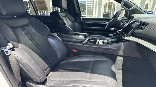 2024 Jeep Wagoneer Series II 4x2