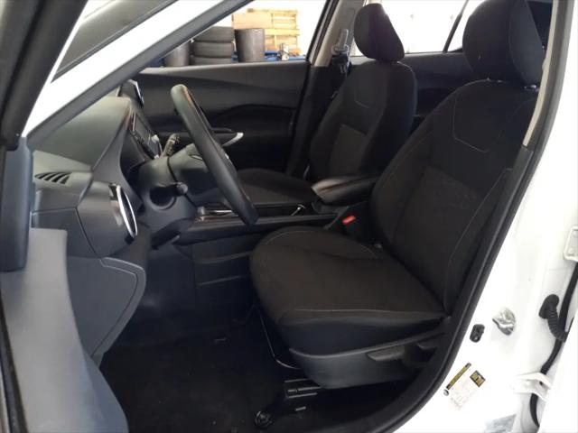 2024 Nissan Kicks SV Xtronic CVT