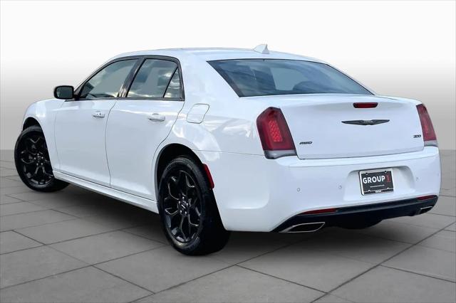 2023 Chrysler 300 Touring L AWD