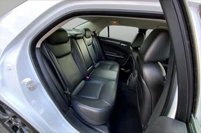 2023 Chrysler 300 Touring L AWD