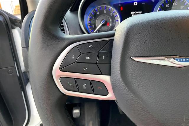 2023 Chrysler 300 Touring L AWD