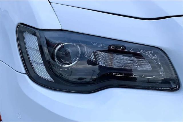 2023 Chrysler 300 Touring L AWD