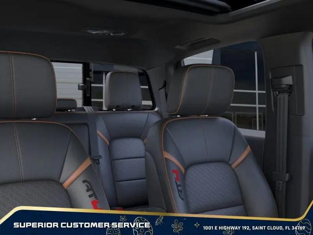 2025 GMC Canyon 4WD AT4
