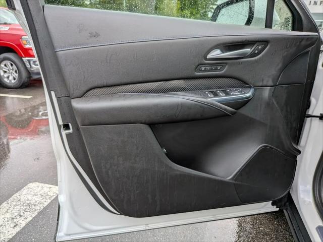 2024 Cadillac XT4 FWD Sport
