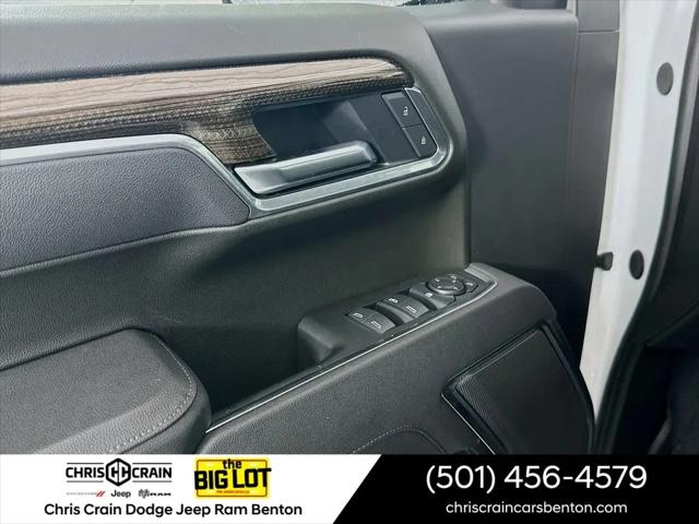 2025 Chevrolet Silverado 1500 4WD Crew Cab Standard Bed LT