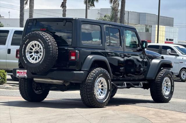 2025 Jeep Wrangler 4-Door Summit 4x4