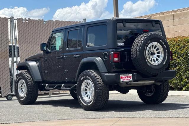 2025 Jeep Wrangler 4-Door Summit 4x4