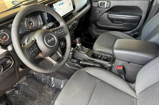 2025 Jeep Wrangler 4-Door Summit 4x4