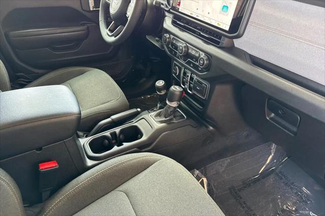 2025 Jeep Wrangler 4-Door Summit 4x4