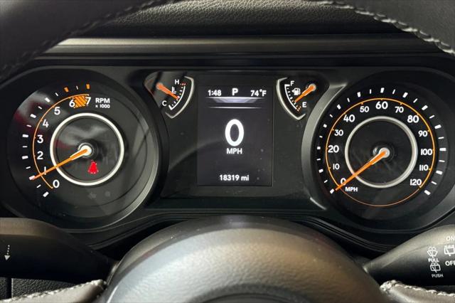2025 Jeep Wrangler 4-Door Summit 4x4