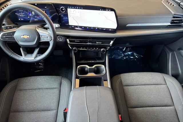 2025 Chevrolet Traverse FWD LT