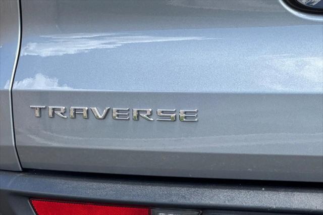 2025 Chevrolet Traverse FWD LT