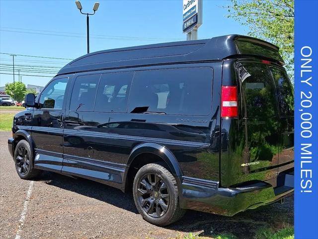 2023 Chevrolet Express Cargo Van RWD 2500 Regular Wheelbase WT