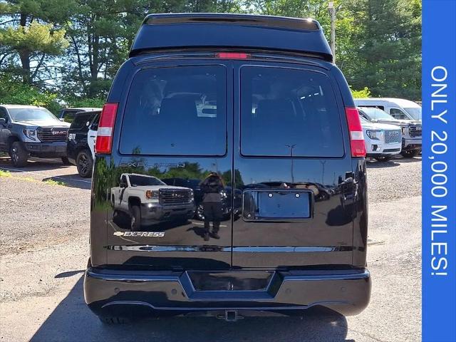 2023 Chevrolet Express Cargo Van RWD 2500 Regular Wheelbase WT
