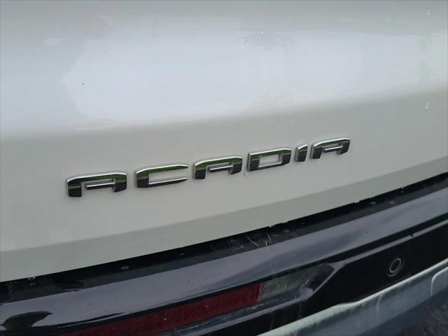 2025 GMC Acadia FWD Denali