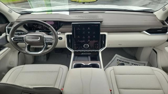 2025 GMC Acadia FWD Denali