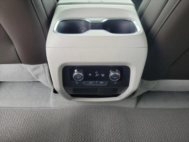 2025 GMC Acadia FWD Denali