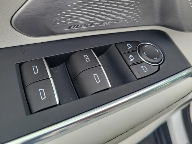 2025 GMC Acadia FWD Denali