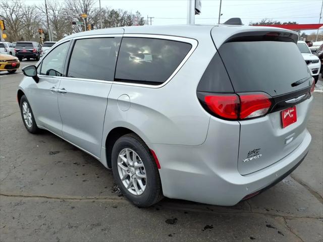 2026 Chrysler Voyager LX