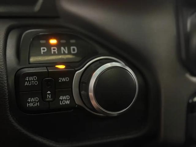 2019 Ram 1500 Big Horn/Lone Star Crew Cab 4x4 5'7" Box