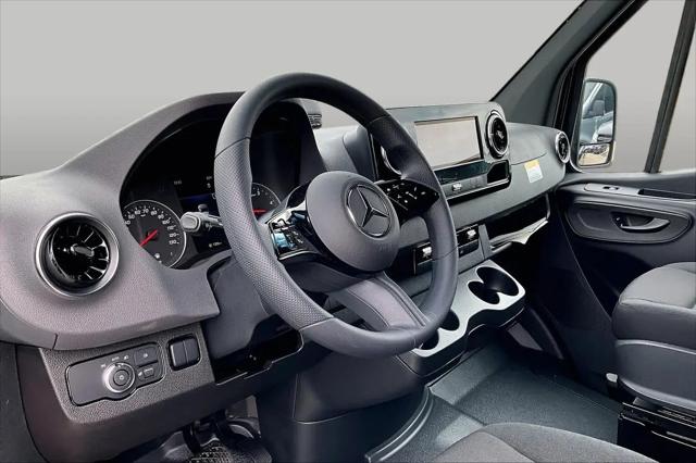 2026 Mercedes-Benz Sprinter 2500 Standard Roof 4-Cyl Diesel