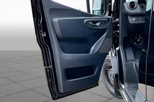 2026 Mercedes-Benz Sprinter 2500 Standard Roof 4-Cyl Diesel