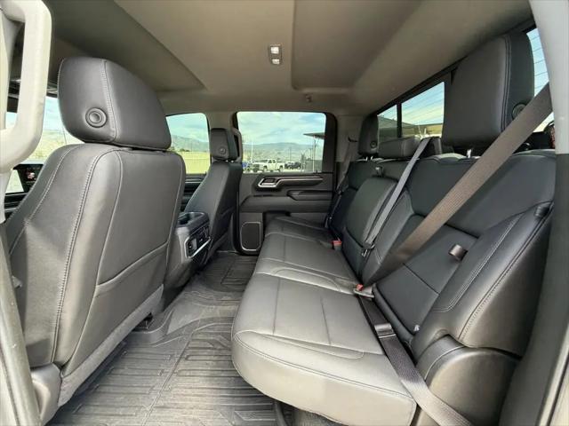2024 GMC Sierra 3500HD 4WD Crew Cab Long Bed SLT