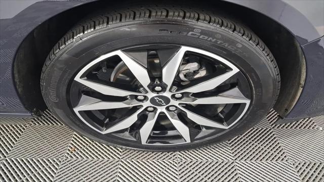 2025 Chevrolet Malibu FWD RS