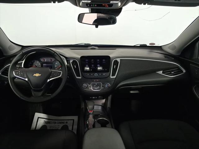 2025 Chevrolet Malibu FWD RS