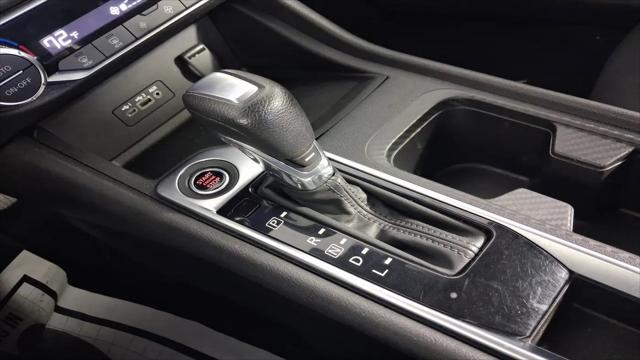 2021 Nissan Sentra SV Xtronic CVT