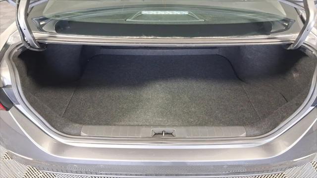 2021 Nissan Sentra SV Xtronic CVT