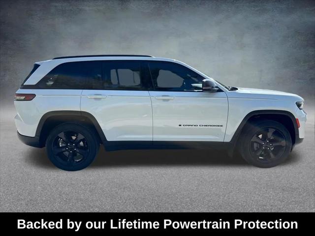 2022 Jeep Grand Cherokee Altitude 4x4