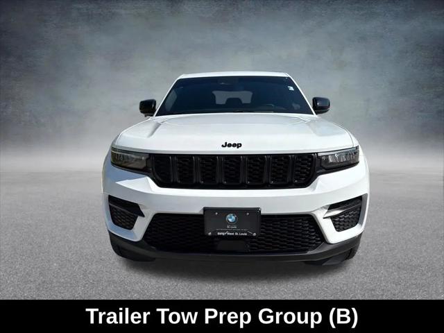 2022 Jeep Grand Cherokee Altitude 4x4