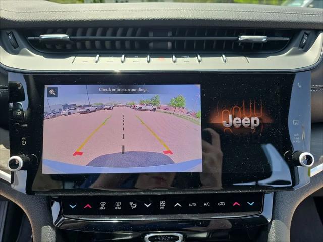 2026 Jeep Grand Cherokee L Altitude 4x4