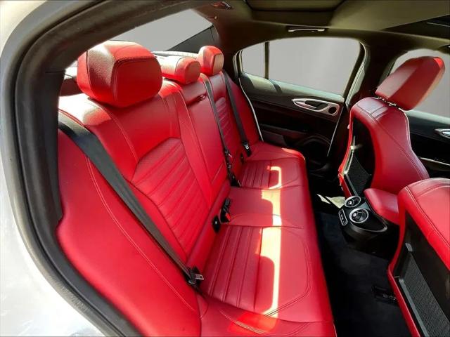 2024 Alfa Romeo Giulia Veloce AWD