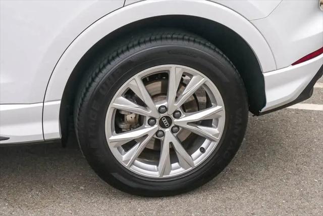 2024 Audi Q3 Premium 45 TFSI S line quattro Tiptronic