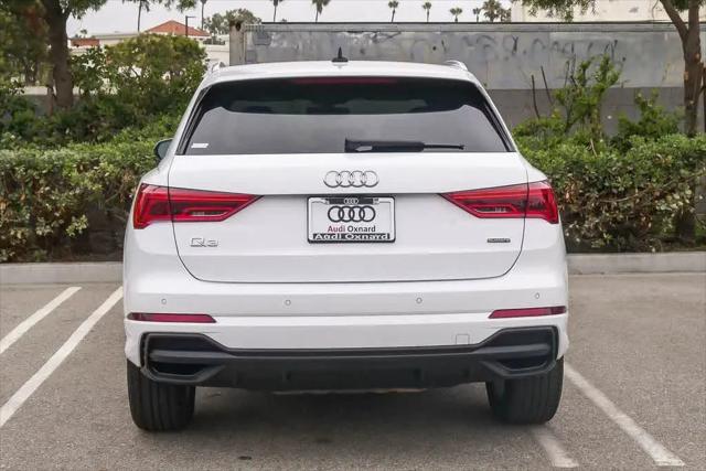 2024 Audi Q3 Premium 45 TFSI S line quattro Tiptronic