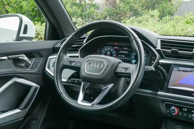 2024 Audi Q3 Premium 45 TFSI S line quattro Tiptronic