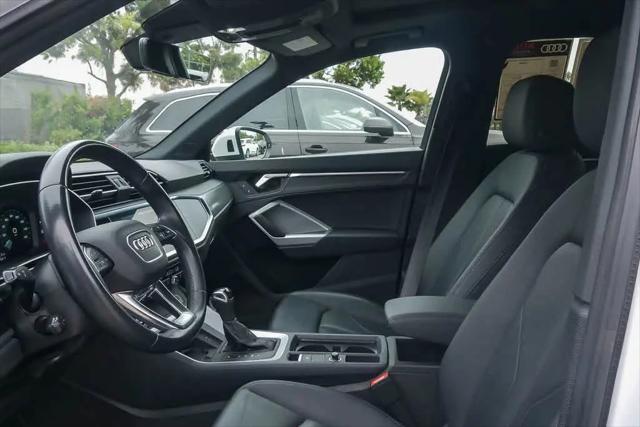 2024 Audi Q3 Premium 45 TFSI S line quattro Tiptronic
