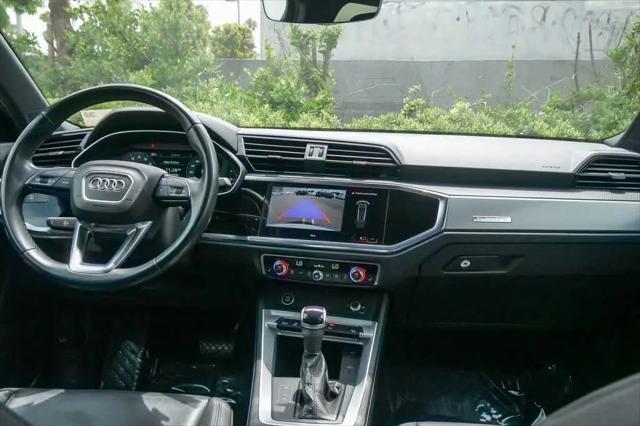 2023 Audi Q3 Premium 45 TFSI S line quattro Tiptronic
