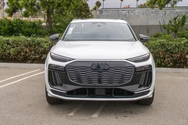 2027 Audi Q6 e-tron Premium quattro