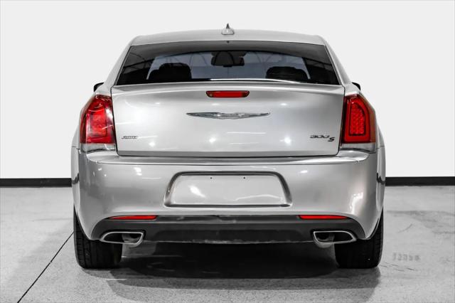 2018 Chrysler 300 300S AWD