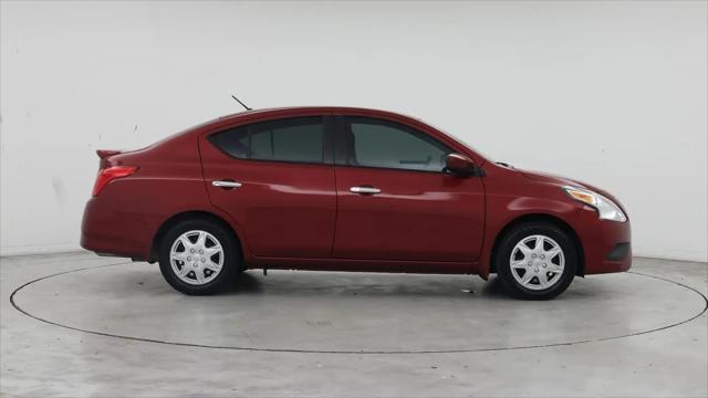 2016 Nissan Versa 1.6 SV